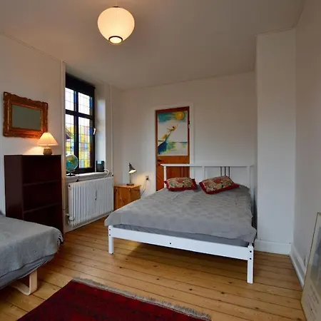 Susannes Herskabslejlighed, M. Altan Og Naer Strand Apartman *